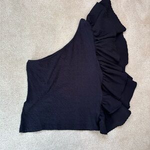 One shoulder top